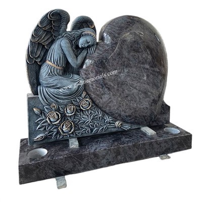 گلاب ہیڈ اسٹون کے ساتھ فرشتہ دل